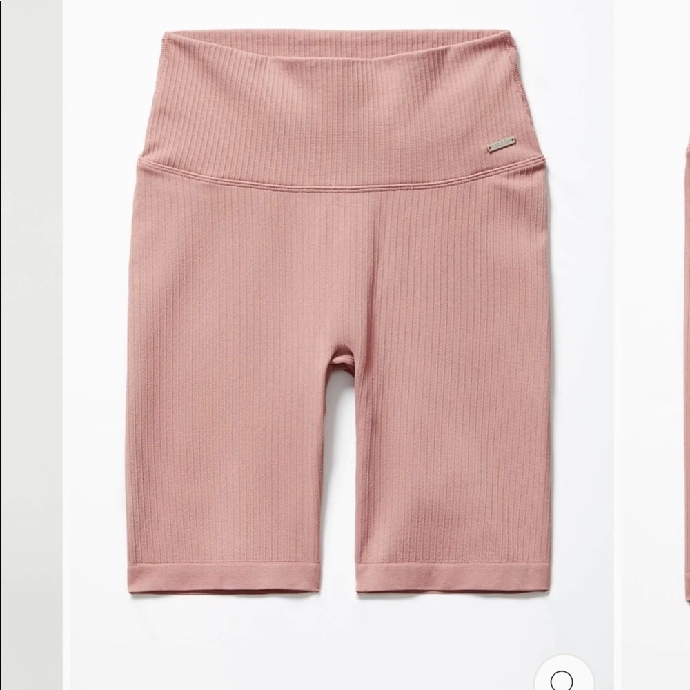 Lilia’s Active Ribbed Knit biker shorts